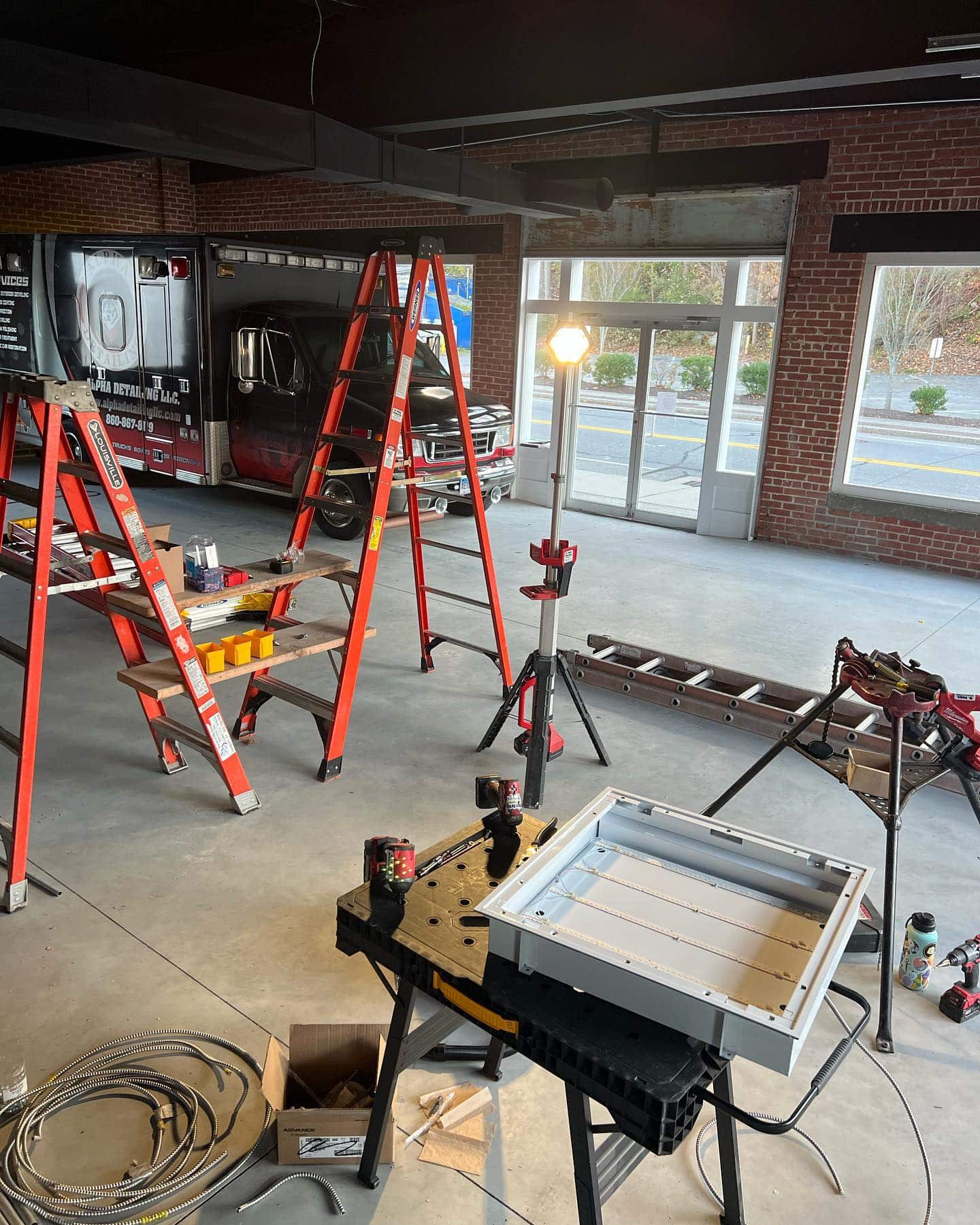new showroom lighting