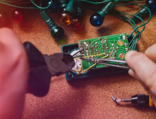 How to Prepare Your Home’s Electrical System for Holiday Lights & Decorations